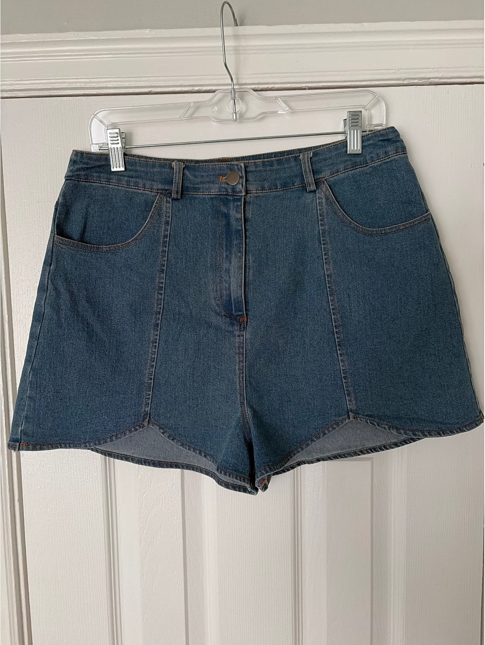 NWT vestique denim shorts